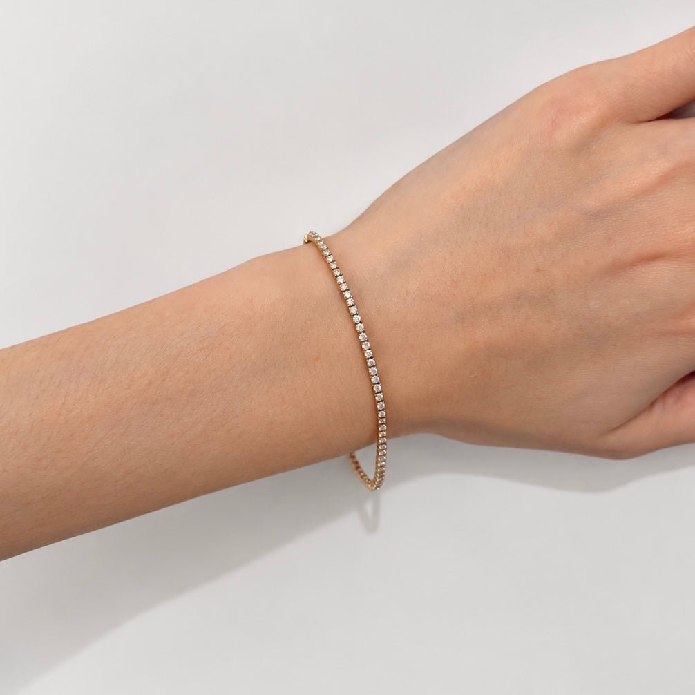 Classic Diamond Tennis Bracelet 2.00ct G/SI in 18k Yellow Gold - All Diamond