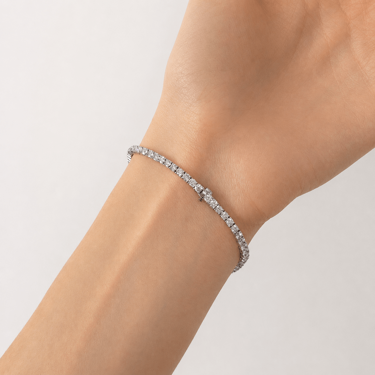 Classic Diamond Tennis Bracelet 4.00ct G/SI in 18k White Gold - All Diamond