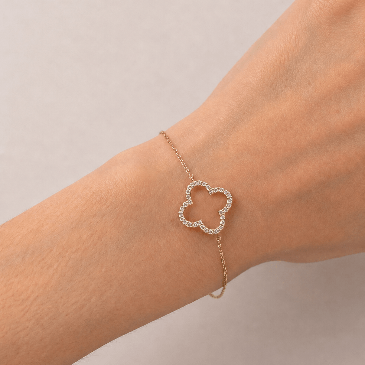 Clover Diamond Bracelet 0.15ct G/SI Quality in 18k Yellow Gold - All Diamond