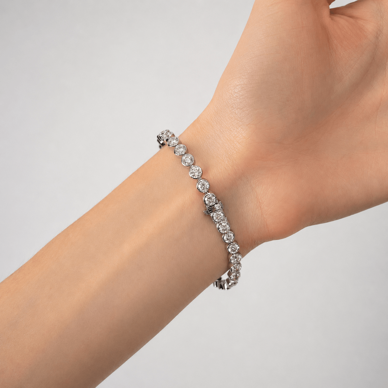 Rub Over Diamond Tennis Bracelet 8.00ct G/SI in 18k White Gold - All Diamond